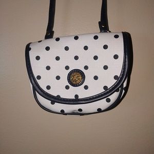 Vintage Jordache Mini Crossbody purse!!